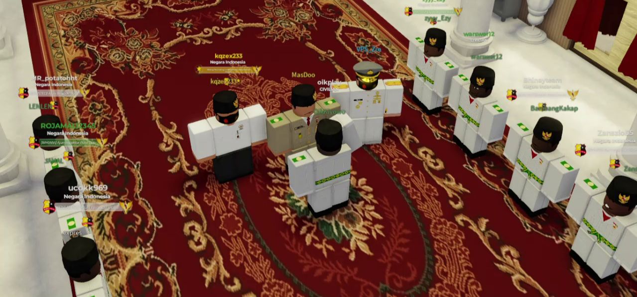 Utusan Presiden Kepala BP3 Kukuhkan Paskibraka Pusat dan Pasukan Kehormatan Yonwalprotneg di Istana